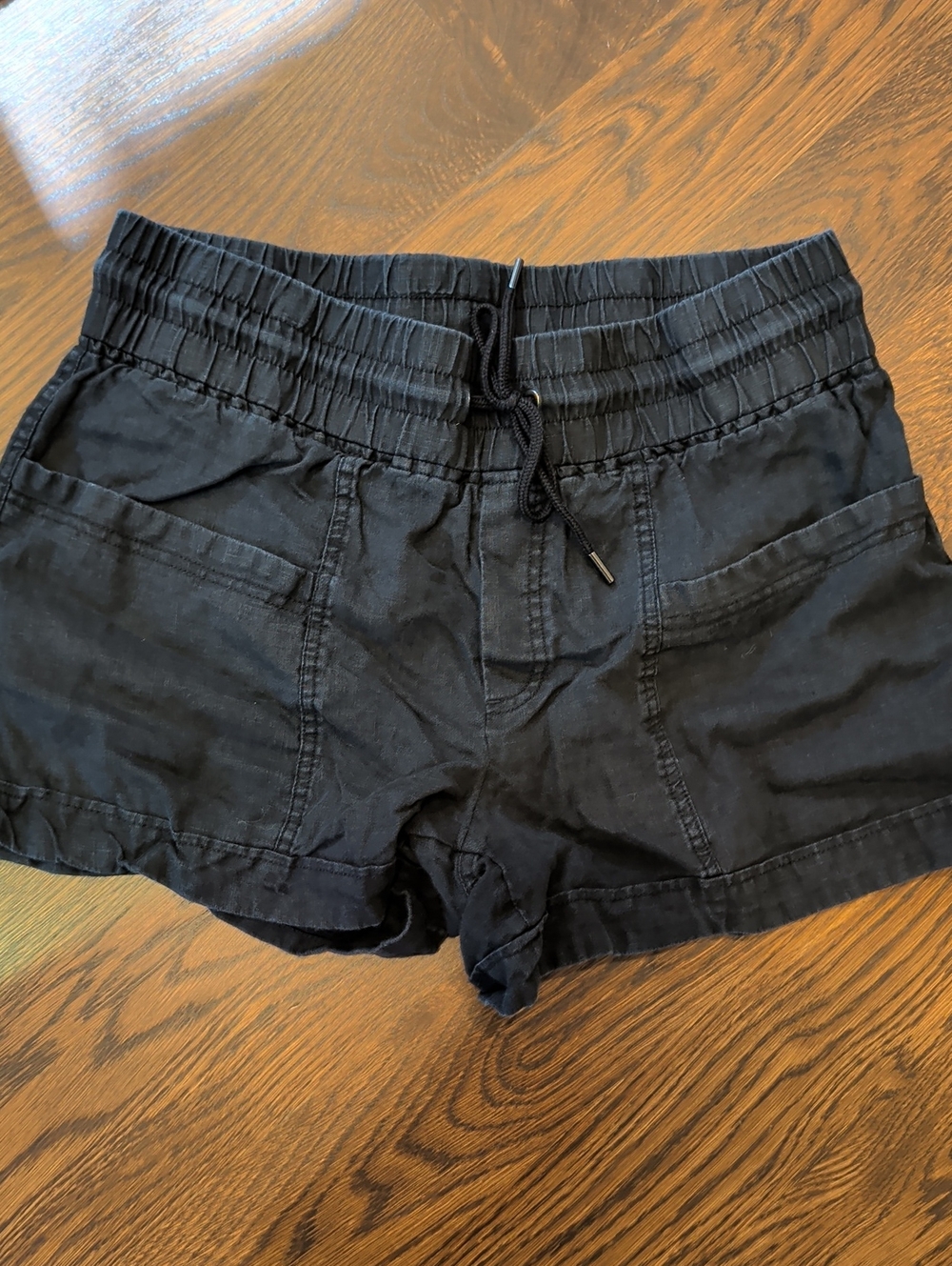 Athleta Black Elastic Drawstring Cabo Linen Shorts